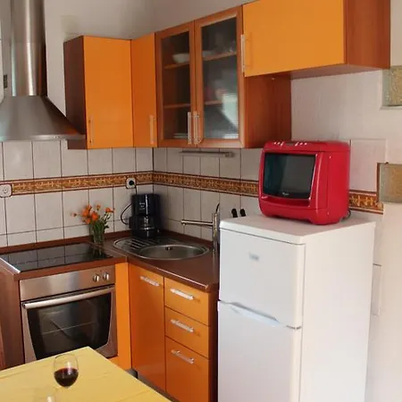 Kamen Apartment